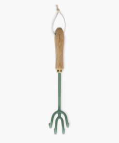 Cultivator